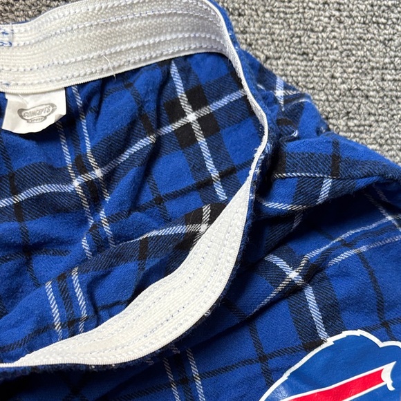Blue Plaid Buffalo bills Shorts with Logo - Picture 4 of 4